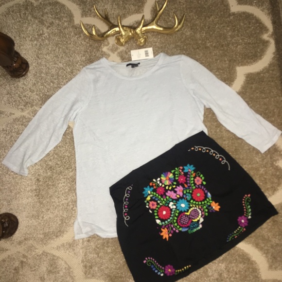 Vince pale blue linen top - Picture 4 of 6